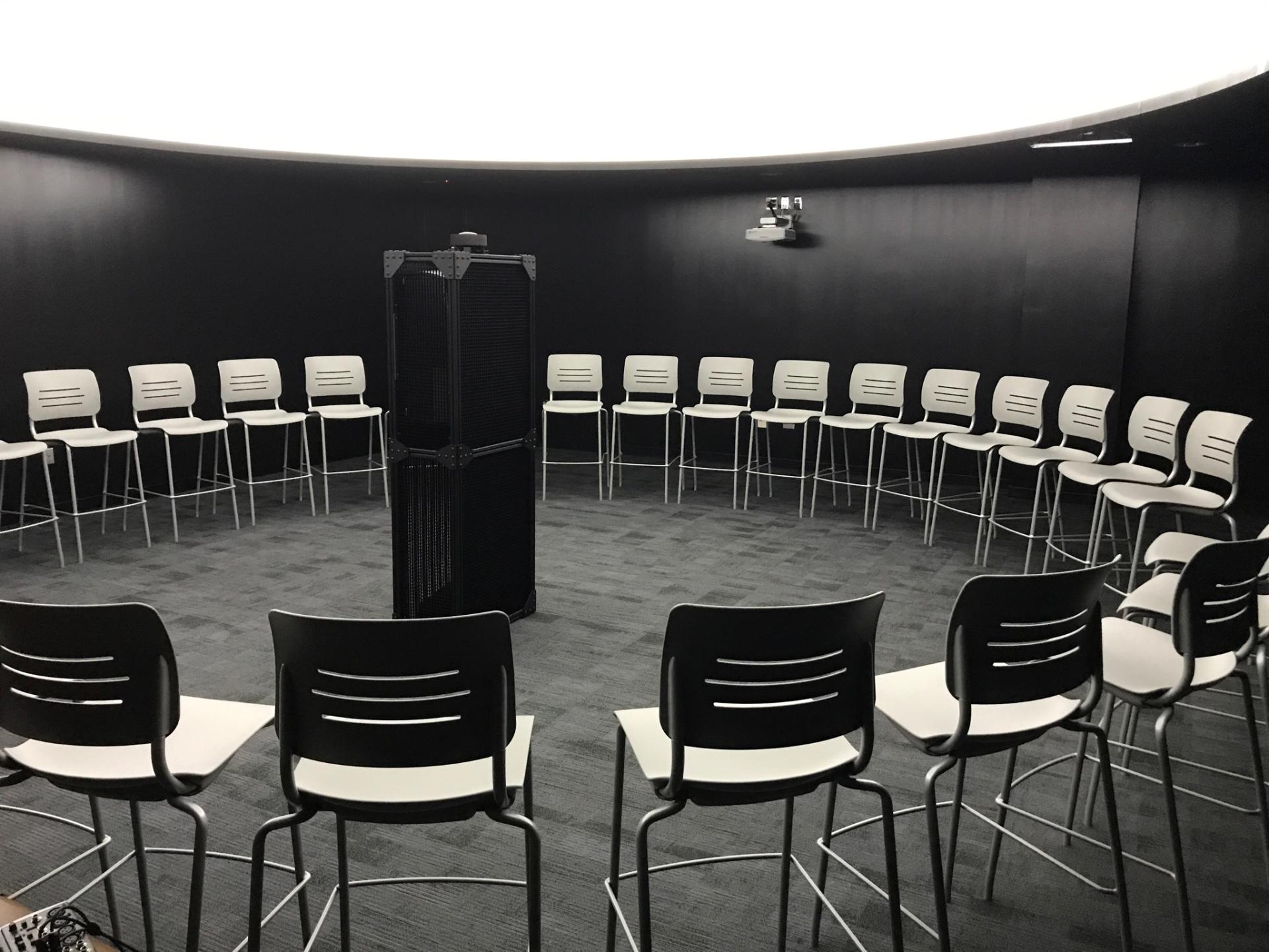 This high school planetarium in LaPorte, TX features a 24ft Astro-tec dome and this fulldome system.